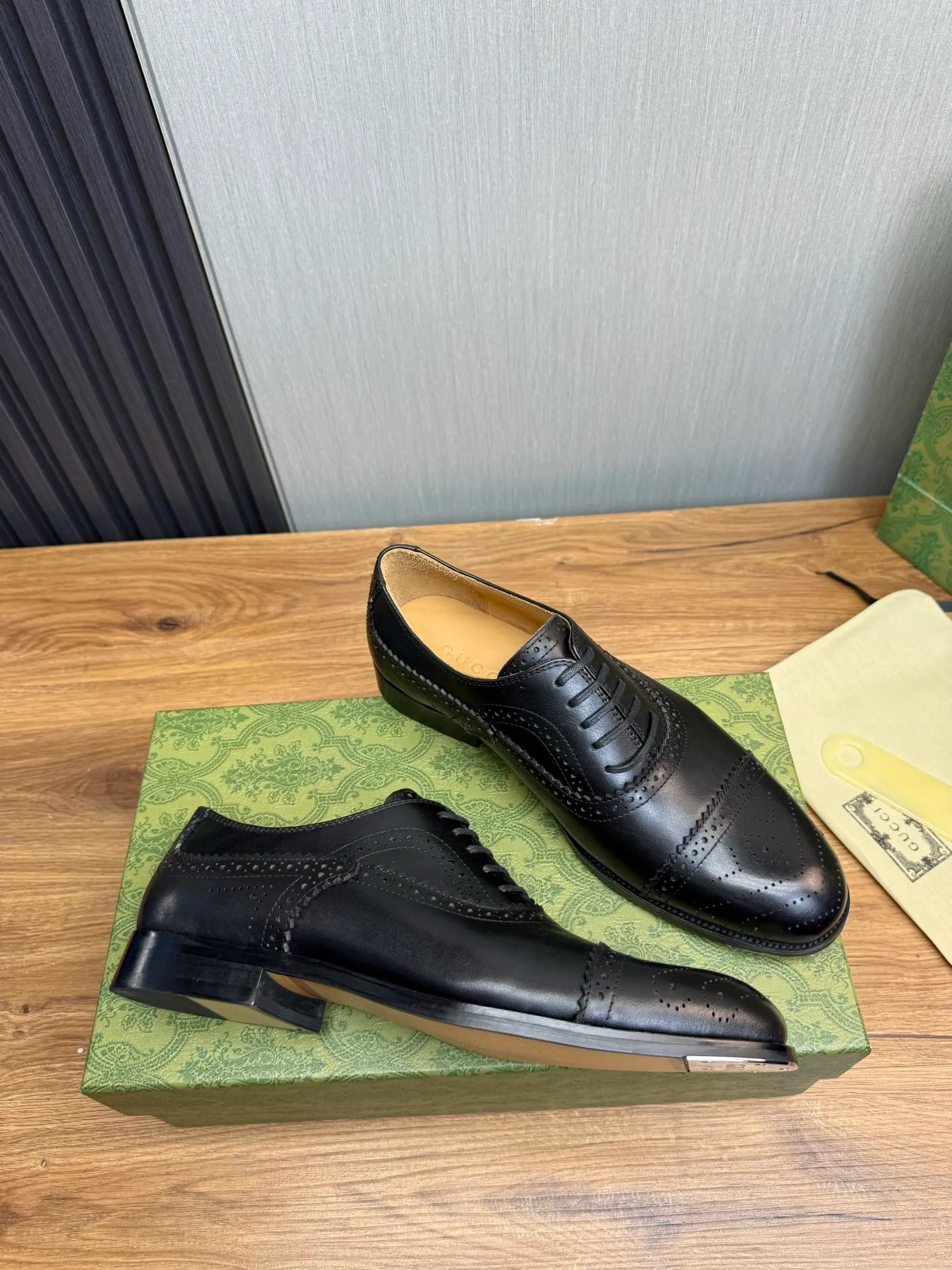 Men's shoes 💰680💰 GUCCI Gucci. Men's business casual leather shoes, all made of imported original brand leather, just to create a more comfortable wearing experience. Upper: original cowhide + imported cowhide lining, original non-slip and wear-resistant outsole ✔️36-45 (38.45 non-refundable)